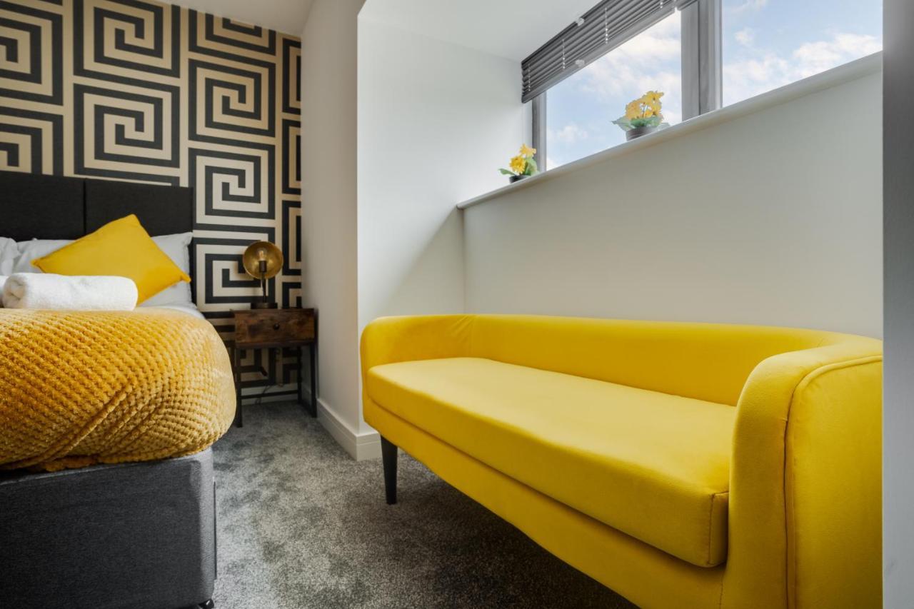 Victoria Home - 2 Bedroom Wi-Fi Parking Workers هايد المظهر الخارجي الصورة